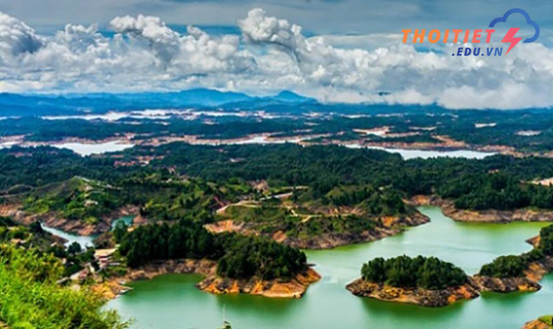 châu á có những đới khí hậu nào