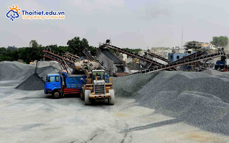 Tài nguyên khoán sản Bình Phước
